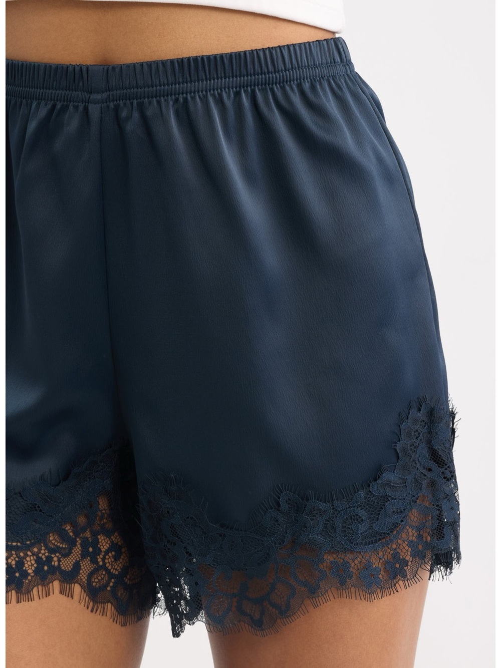 Open Edit Lace Trim Satin Shorts
Open Edit